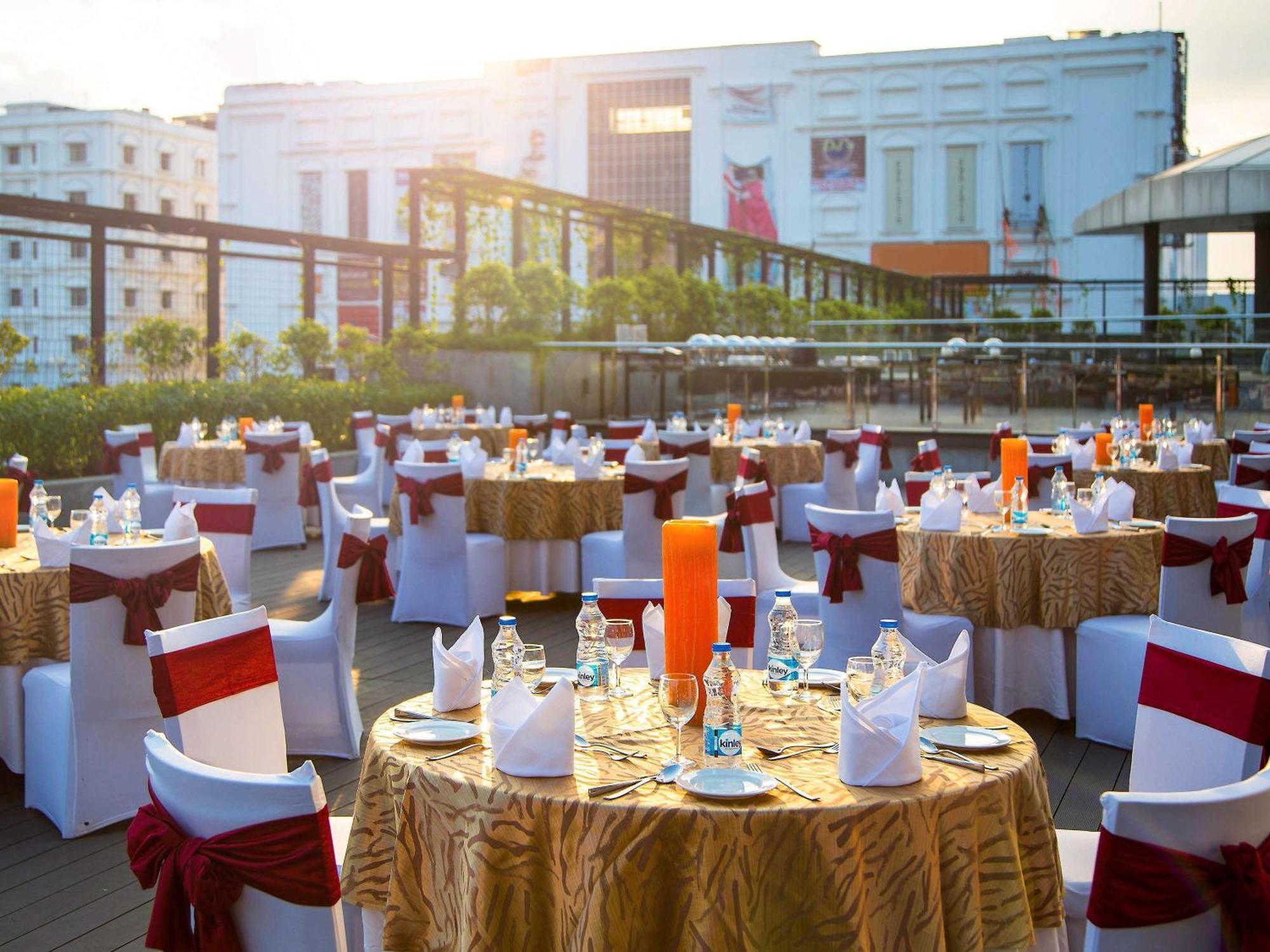 Novotel Kolkata Hotel&Residences Buitenkant foto The Park, Hyderabad